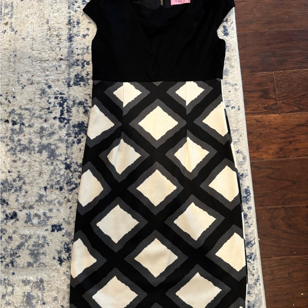 Eliza J Black and White Sheath Dress Knee-Length Sleeveless